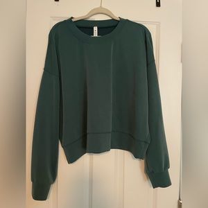 Softstreme Perfectly Oversized Cropped Crew
